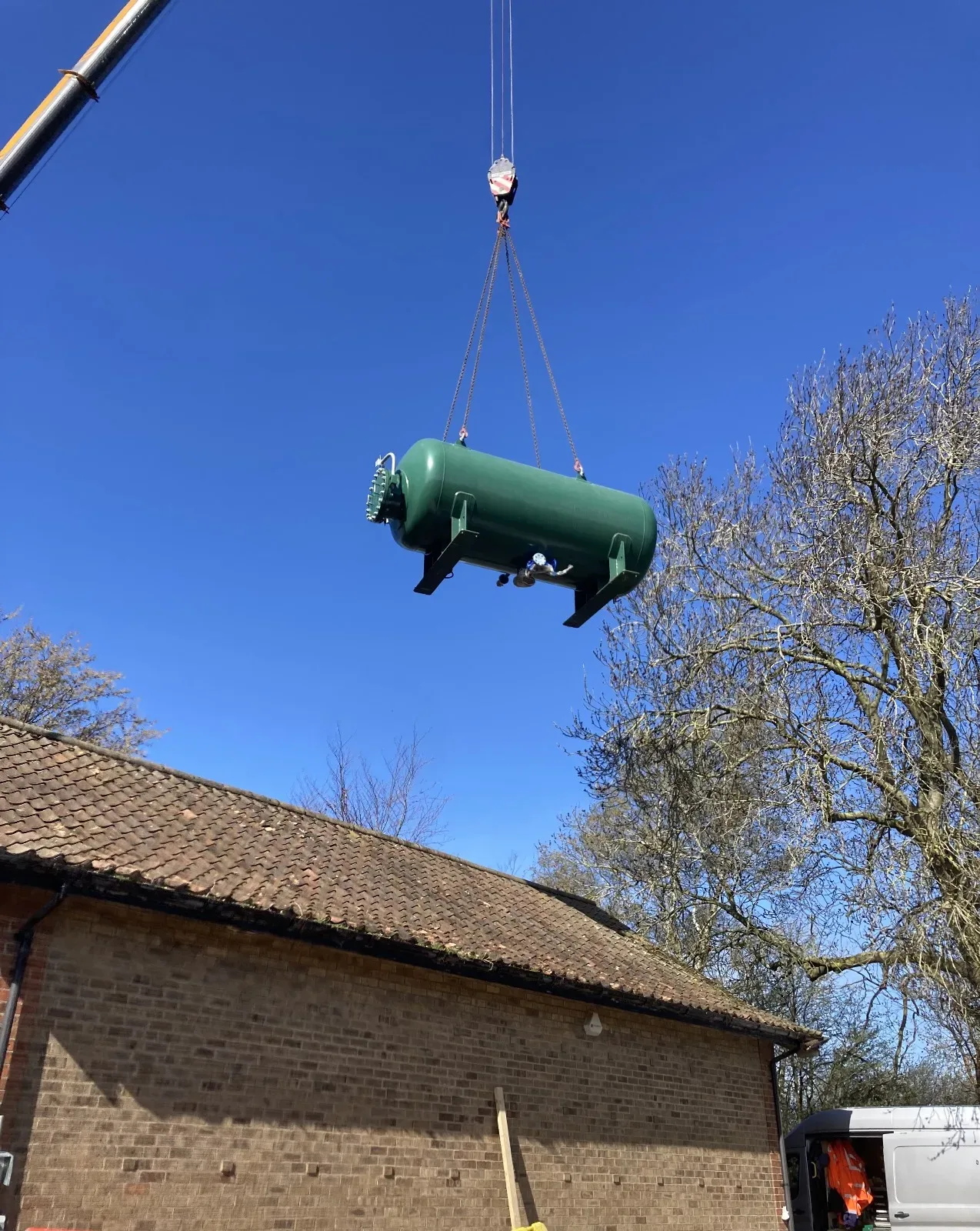Civils private pressurised tank installation